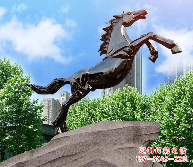 山西镜面不锈钢奔马雕塑给城市增添灵气