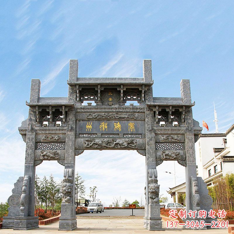 山西城市园林中精美的牌坊雕塑