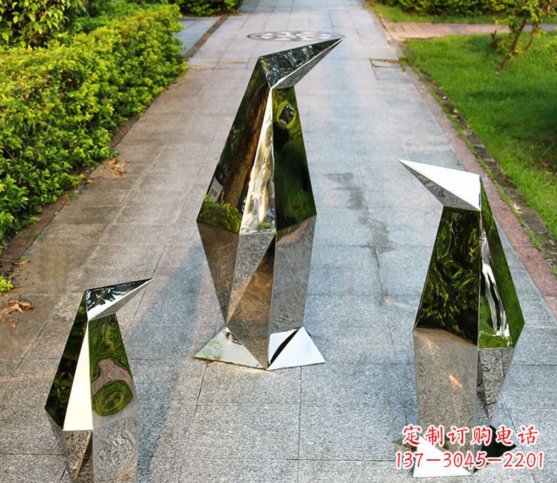 山西抽象不锈钢企鹅雕塑