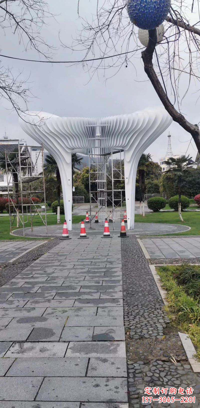 山西抽象拱门不锈钢雕塑