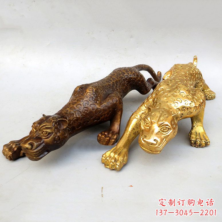 山西纯铜金钱豹雕塑——完美结合精美工艺与珍贵文化