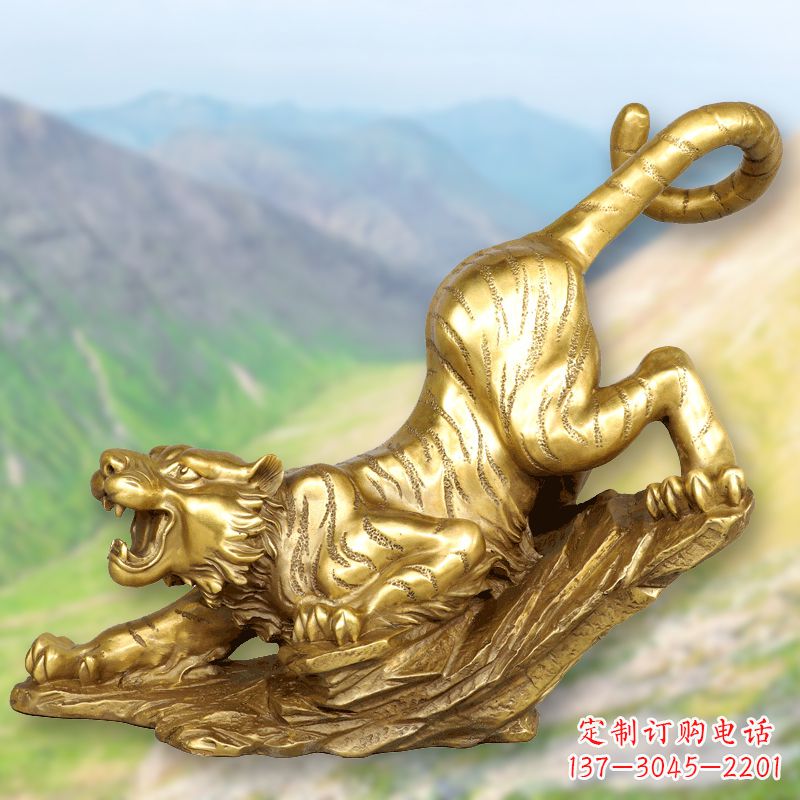 山西纯铜鎏金老虎下山雕塑精美动物雕塑摆件