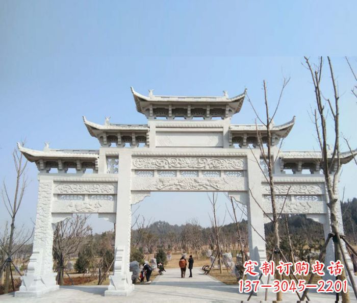 山西“村口三门石雕牌楼”——悠久历史的见证