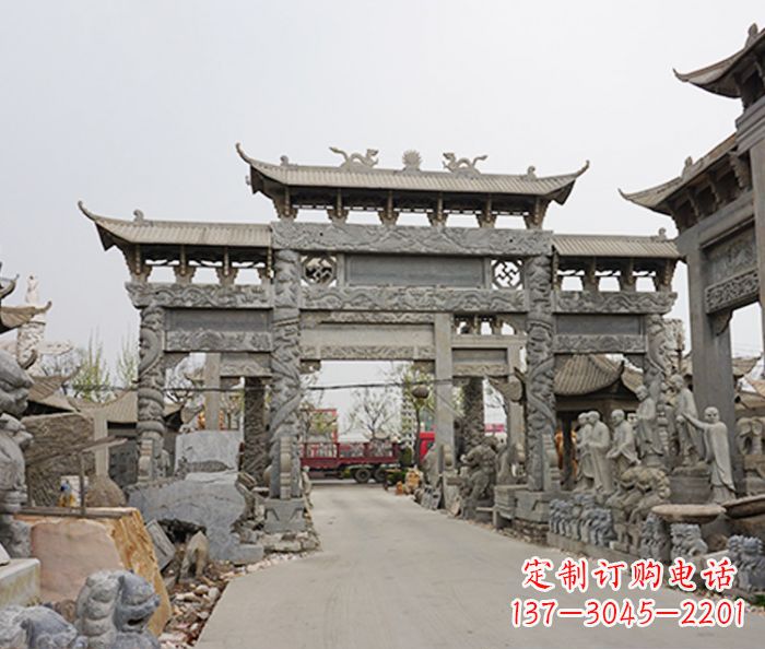 山西该牌坊雕塑。