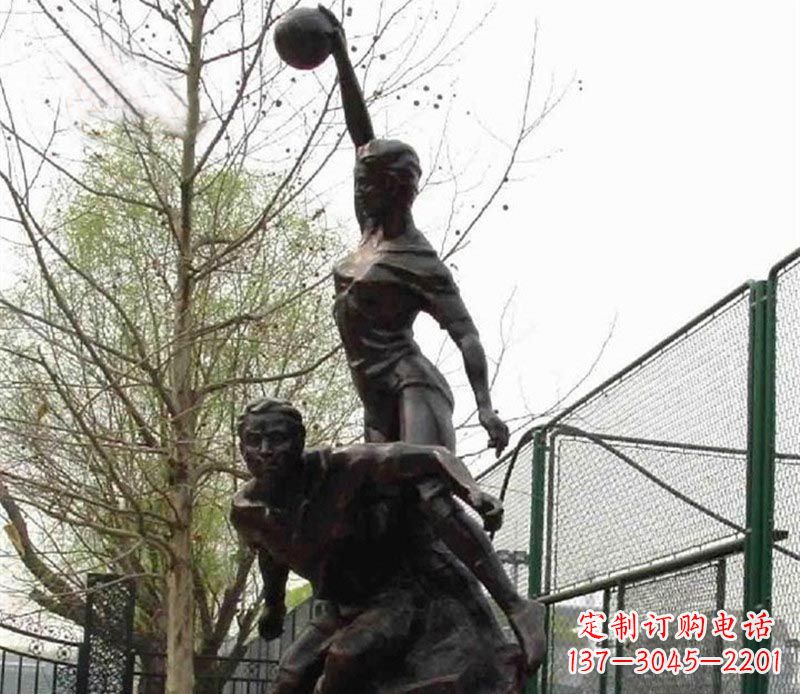 山西打篮球的运动员铜雕