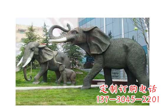 山西大象一家三口铜雕