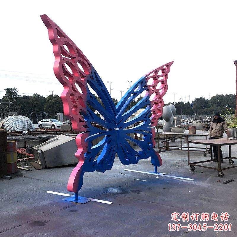 山西大型蝴蝶不锈钢喷漆雕塑