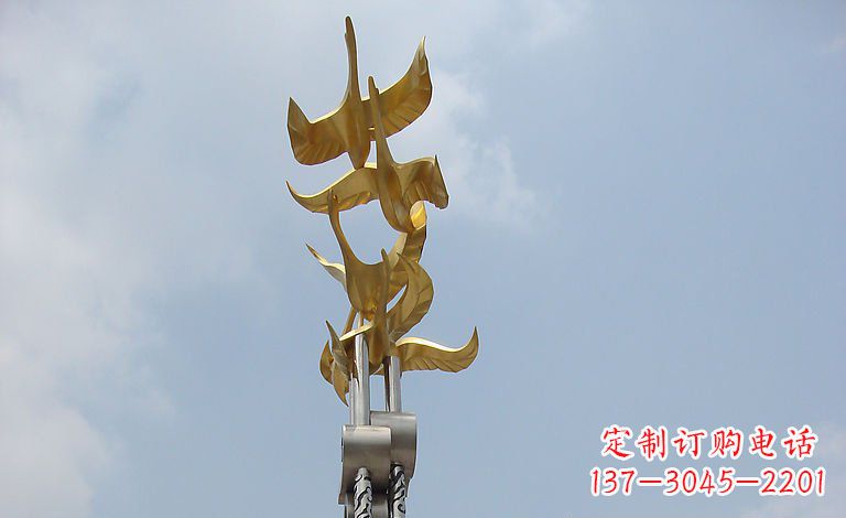 山西大雁不锈钢雕塑—梦想之羽