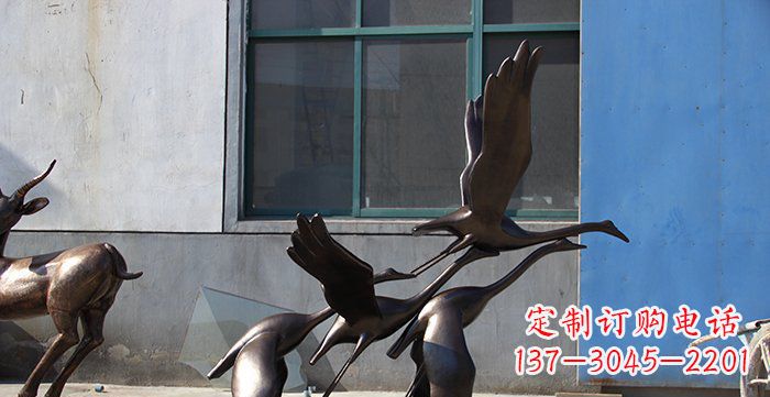 山西大雁飞翔铸铜雕塑