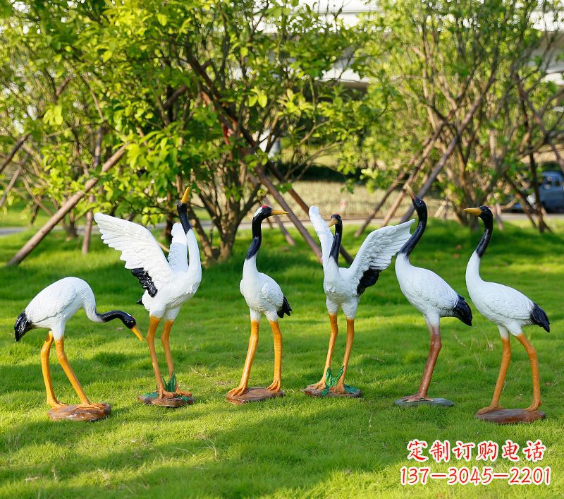 山西丹顶鹤抽象雕塑