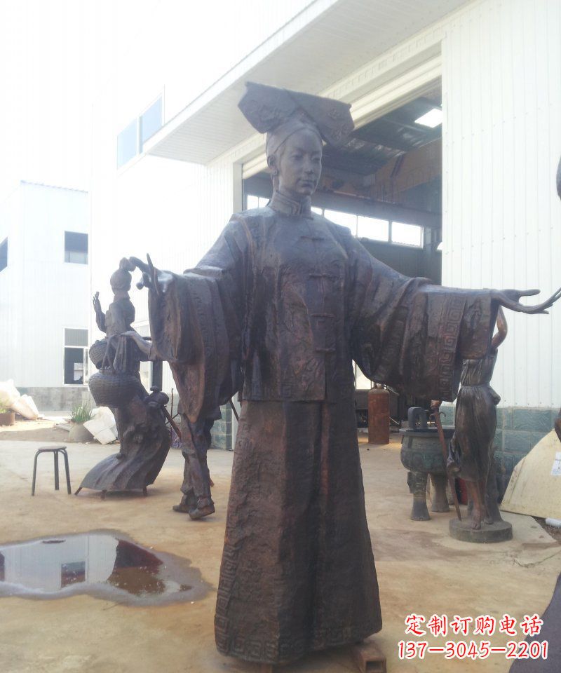 山西清朝女子古代人物铜雕塑