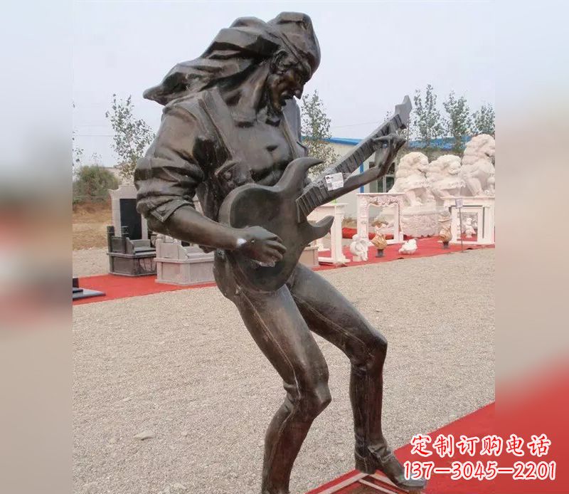 山西弹吉他广场小品人物铜雕
