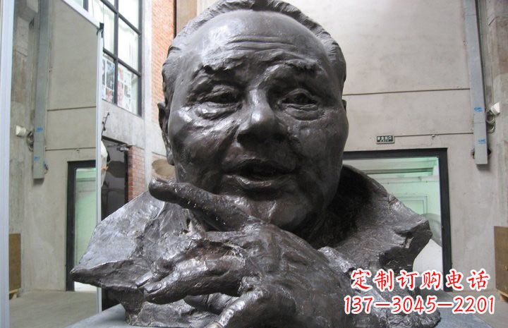 山西邓小平铜雕塑——传承中国传统文化