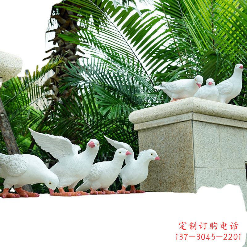 山西雕像上的鸽子