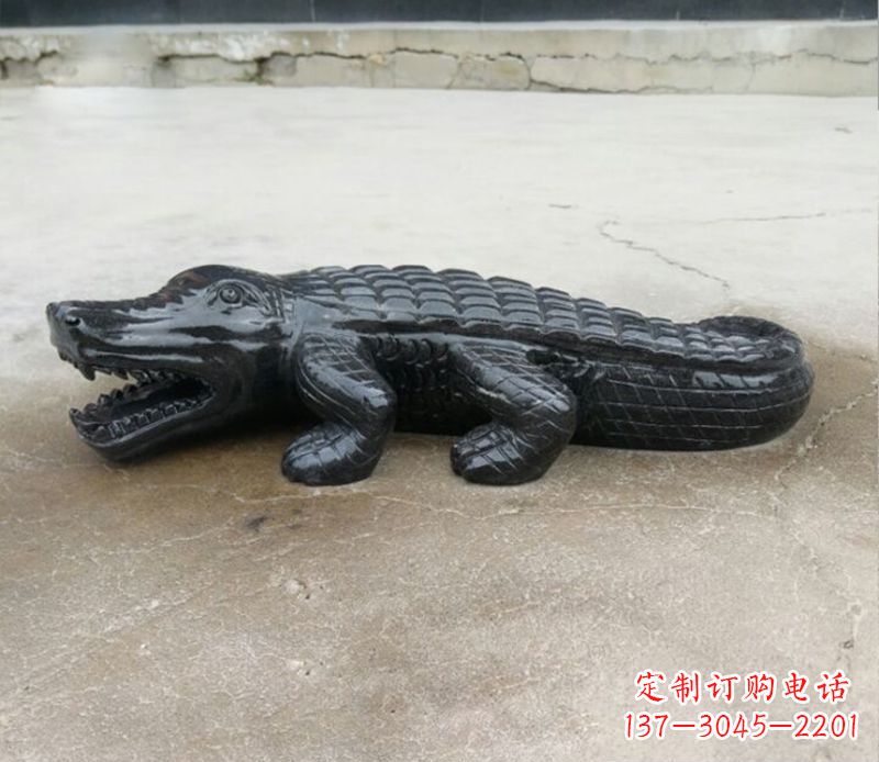 山西经典鳄鱼景观石雕