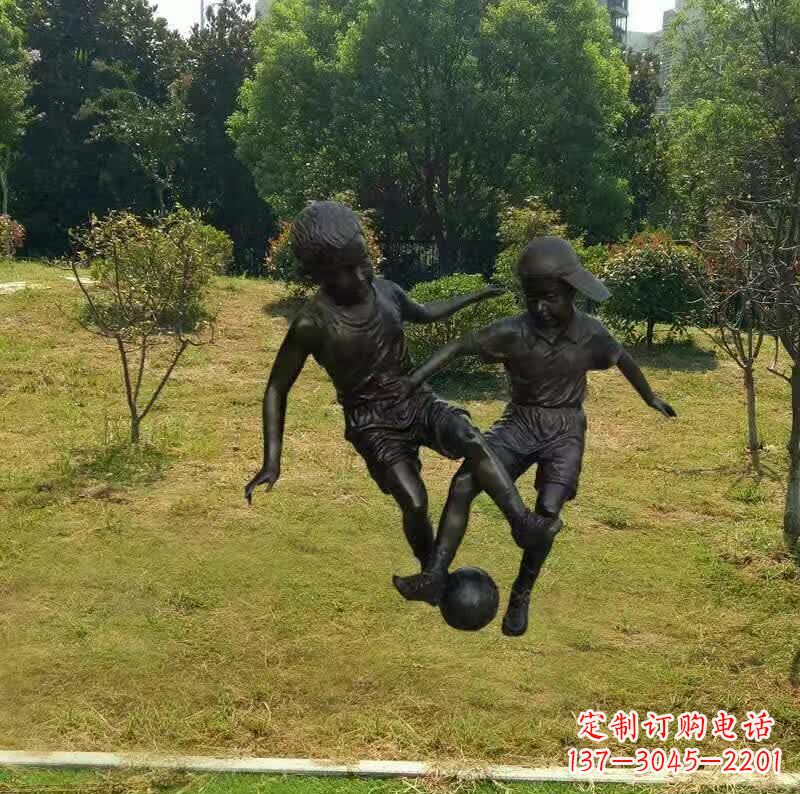 山西中领雕塑出品,精致足球雕塑,带您重温童年欢乐