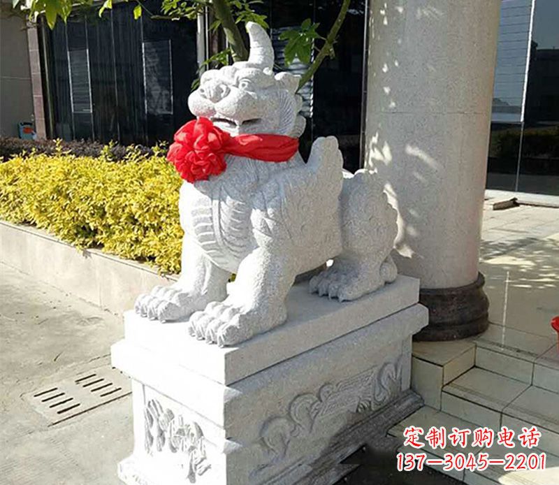 山西优雅的独角兽雕塑