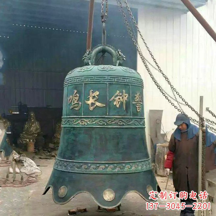 山西精美仿古青铜钟雕塑