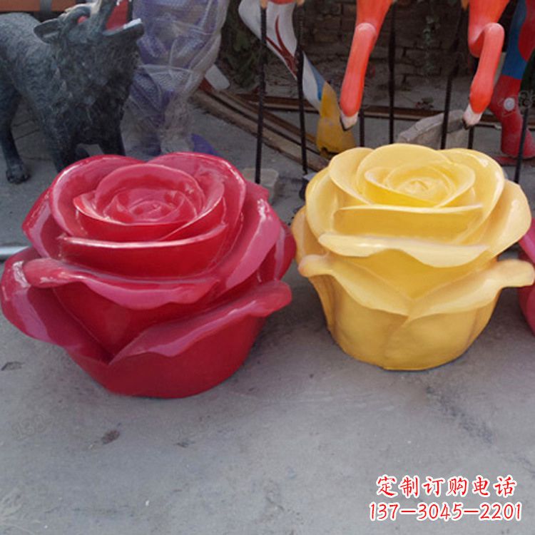 山西精美仿真玻璃钢玫瑰雕塑