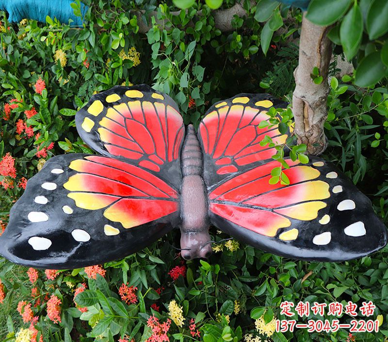 山西雕刻精美的蝴蝶摆件
