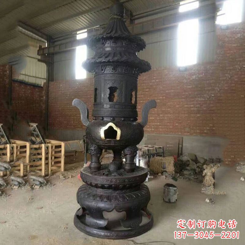 山西花卉盘状高层圆形铜香炉雕塑