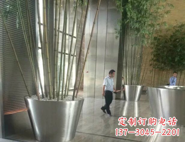 山西公司不锈钢花盆景观雕塑1