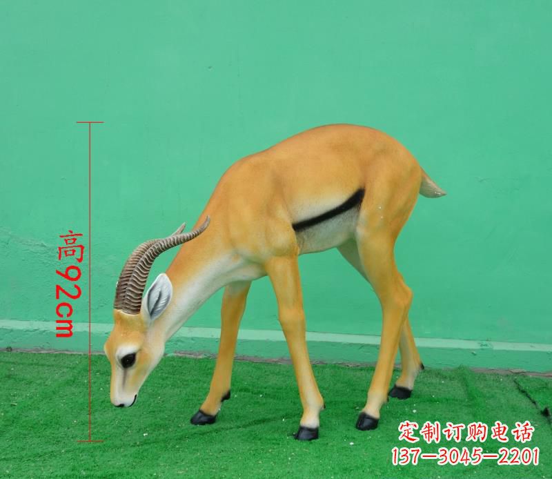 山西公园玻璃钢动物仿真羚羊雕塑