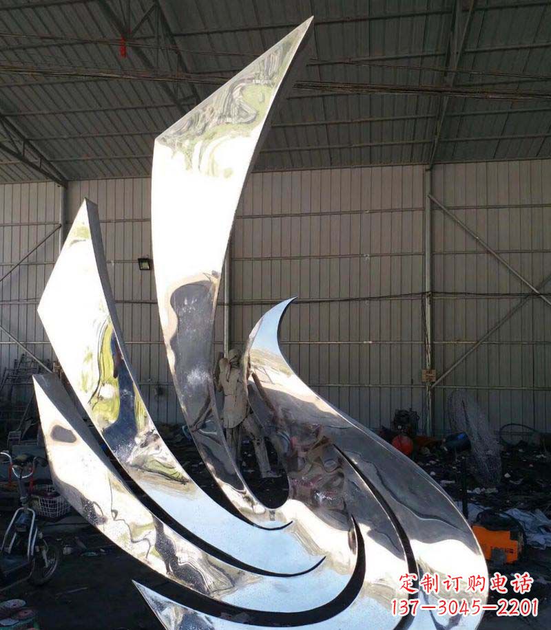 山西精巧不锈钢和平鸽雕塑