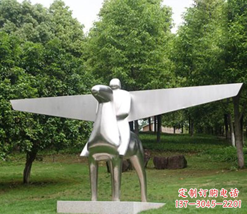 山西优雅而独特的不锈钢飞马雕塑