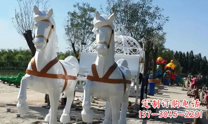 山西优雅迷人的不锈钢马车雕塑