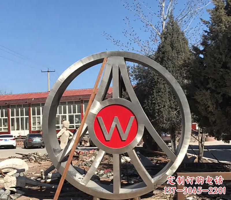 山西精美的不锈钢圆球字母景观雕塑