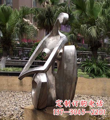 山西现代艺术风格的不锈钢女人雕塑