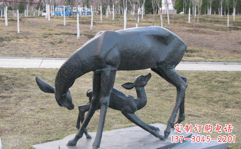 山西公园抽象母子鹿动物铜雕 (2)