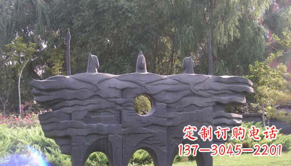山西公园抽象战士人物铜雕