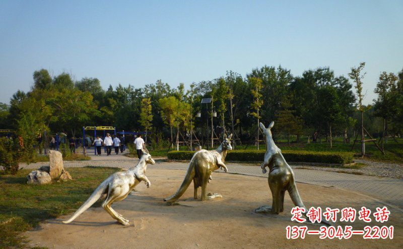 山西公园袋鼠动物铜雕 (3)
