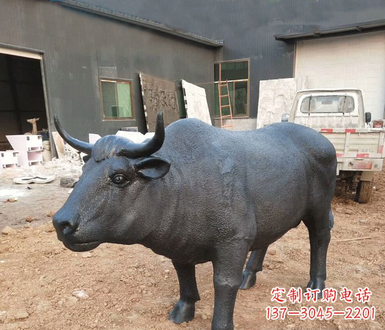 山西公园动物铜雕牛