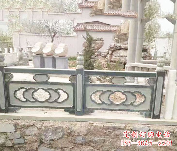 山西公园仿古风格栏板石雕