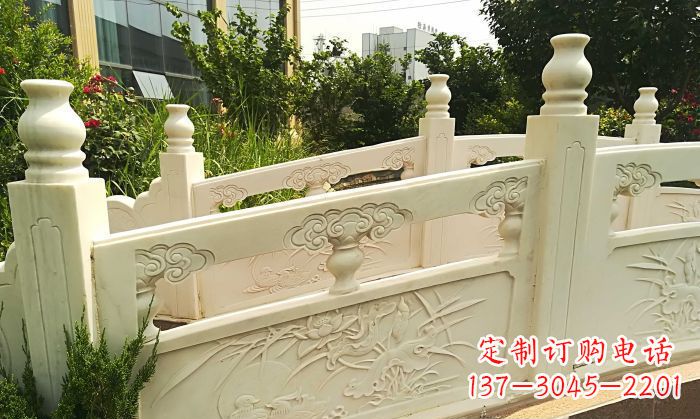 山西精美汉白玉石拱桥雕塑