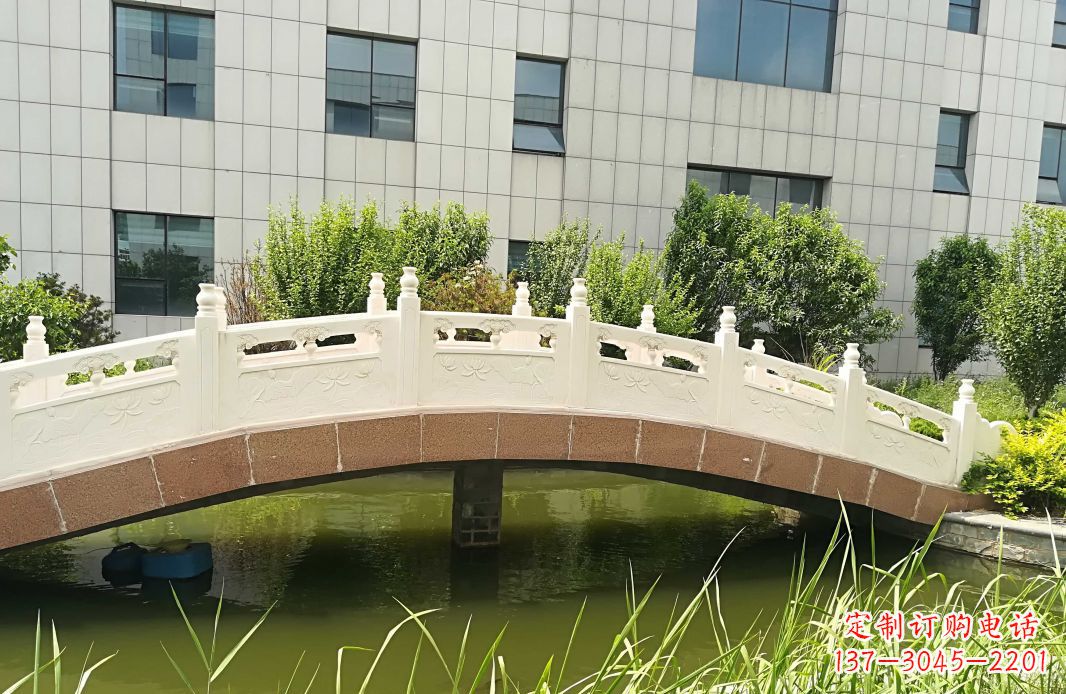 山西手工制作的汉白玉石拱桥雕塑