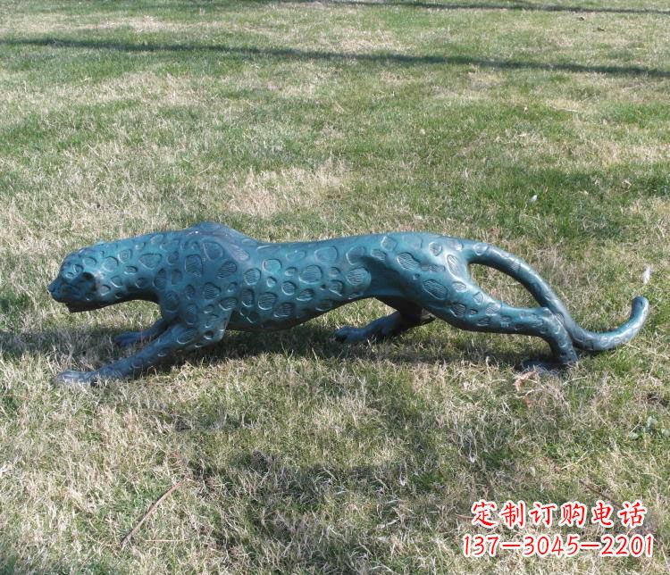 山西优质铜质金钱豹雕塑