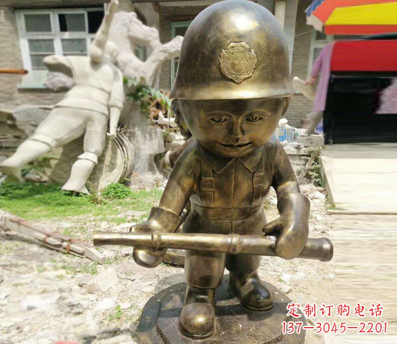 山西精致细腻的交通警察铜雕