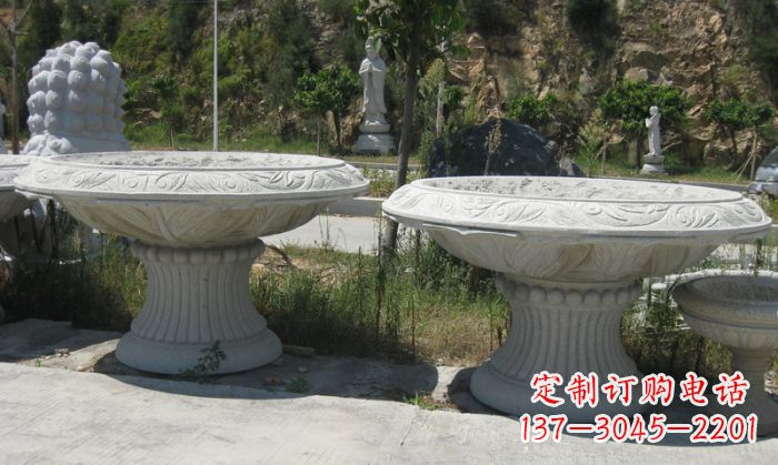 山西美轮美奂的大理石花盆雕塑
