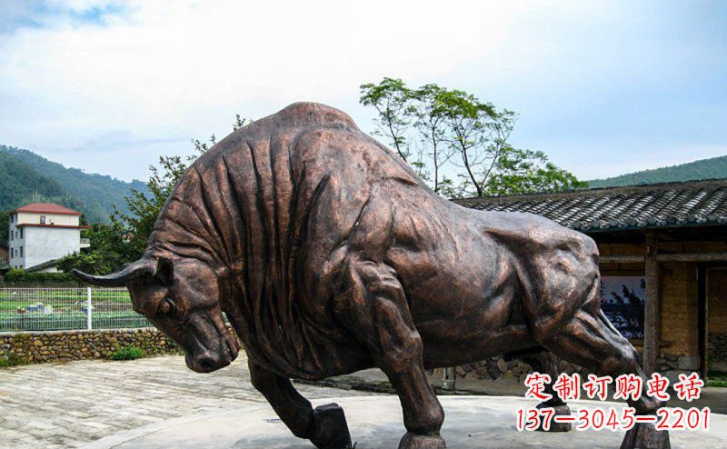 山西公园开荒牛动物铜雕
