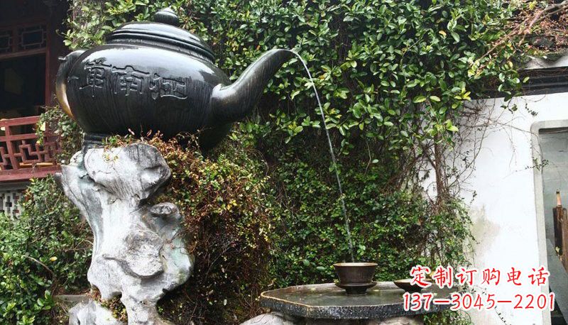 山西铜雕茶壶,雕刻美景,带您开启新的旅程