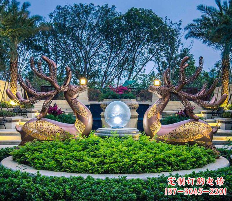 山西公园镂空梅花鹿不锈钢雕塑