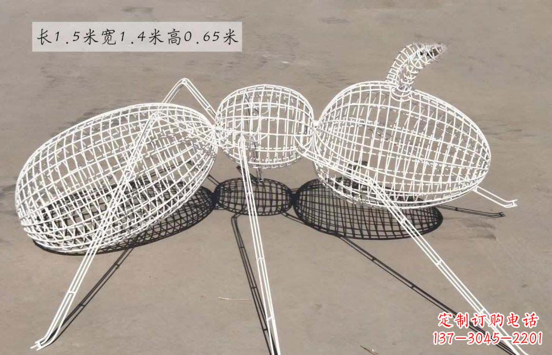 山西美轮美奂的蚂蚁镂空雕塑