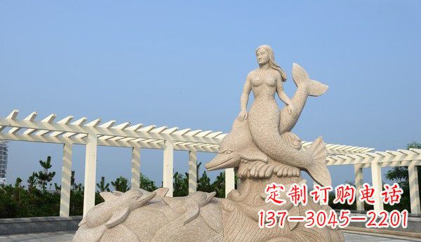 山西公园美人鱼和海豚石雕