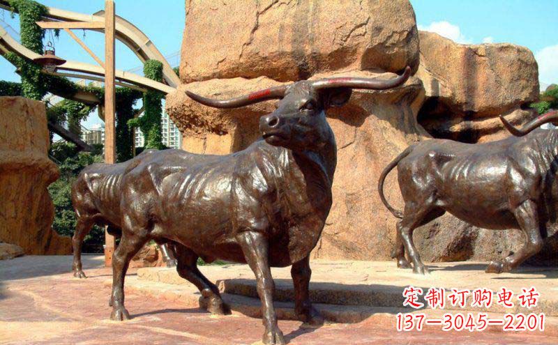 山西公园牛动物铜雕