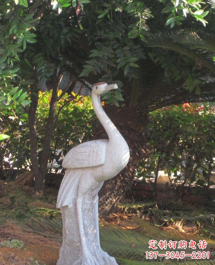 山西仿真丹顶鹤凝结古朴之美的石雕