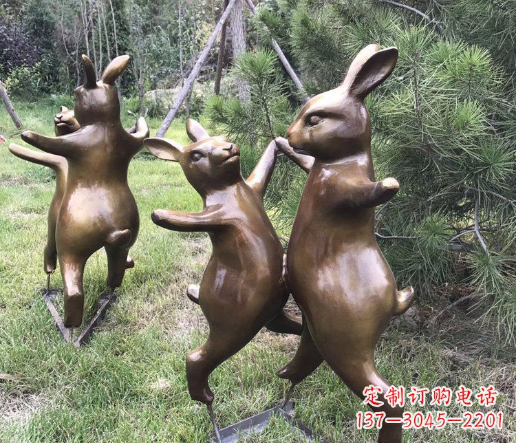 山西铜雕奔跑兔子动物雕塑